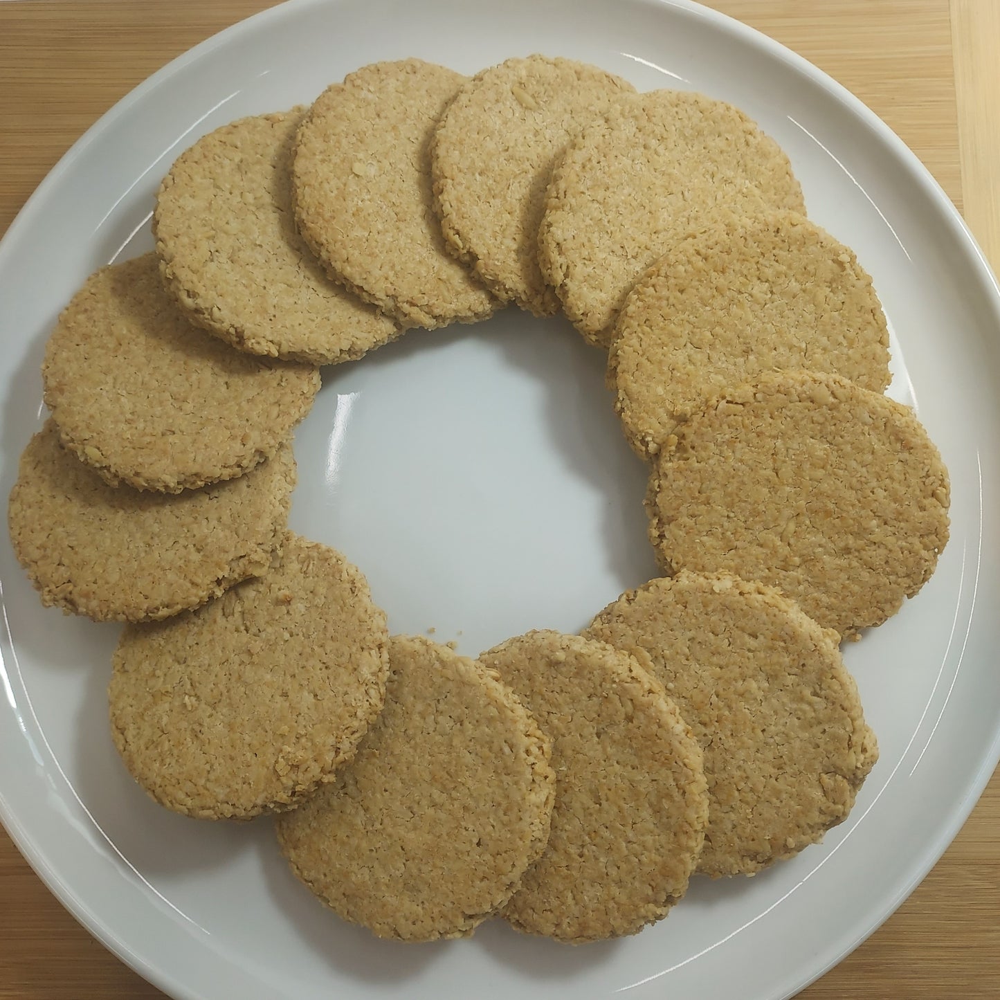 Tasmanian Scottish oatcakes - 10 oatcakes - 130g minimum weight